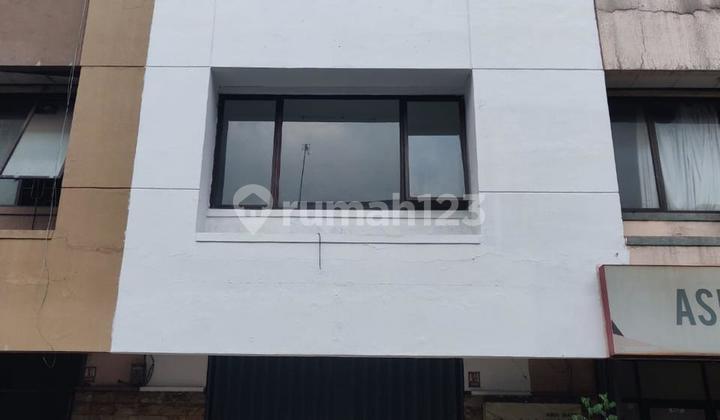 Ruko Di Jalan Mh Thamrin Lippo Cikarang 