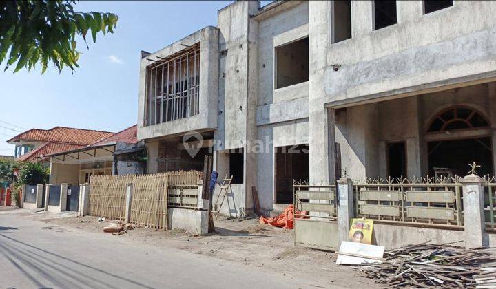 Rumah Baru Dijual Cirebon Kota Kondisi 80% Tahap Akhir 2