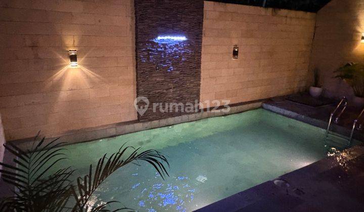 Rumah Furnished Private Pool Siap Huni SHM Bangunjiwo Bantul 1