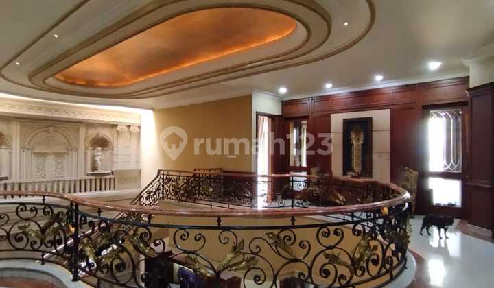 Ready-to-Occupy House in Puri Indah