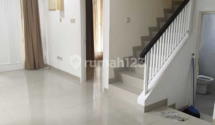 Disewakan Rumah di  Residence One ,  Cluster White Diamond 2