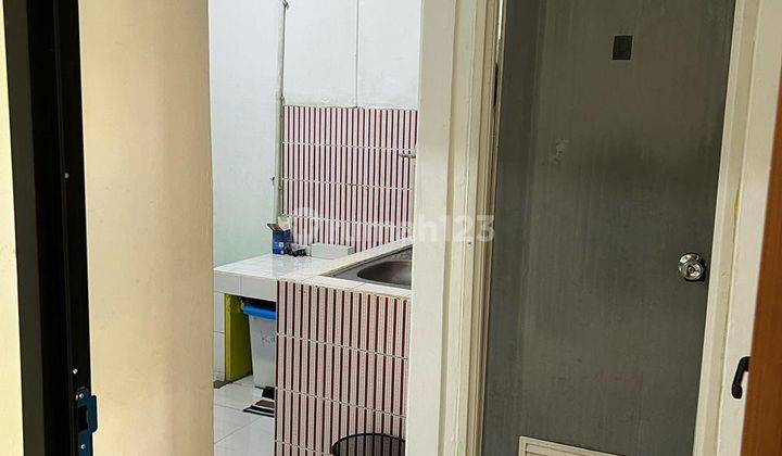 Dijual Rumah tinggal dikomplek Regensi Melati Mas Blok E 2