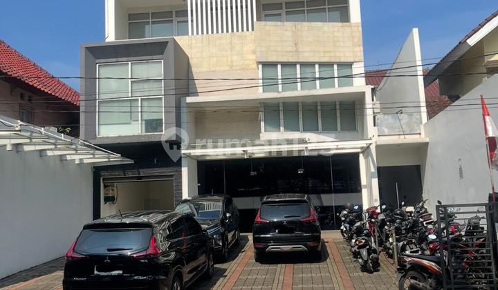 Dijual Bangunan Kantor 3 Lantai Jl Raya Anggrek Loka Full Furnished