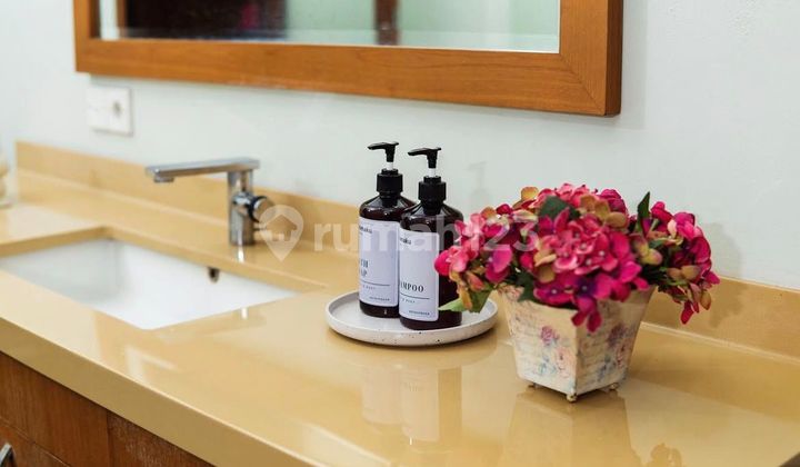 Luxury House with Swimming Pool Strategically Located in Cilandak Timur, South Jakarta 2