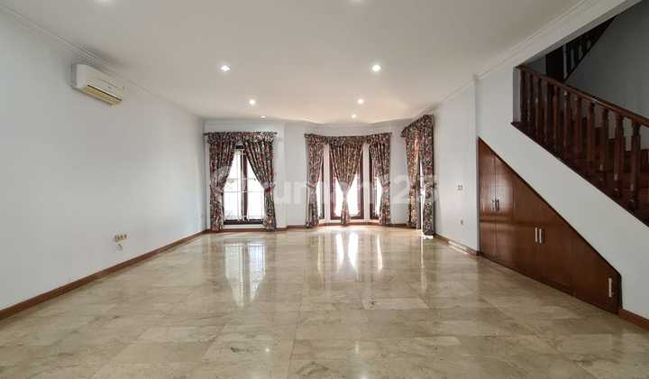 Luxury 2-Storey Rental House Ready to Live in with Swimming Pool in Cilandak, South Jakarta 2