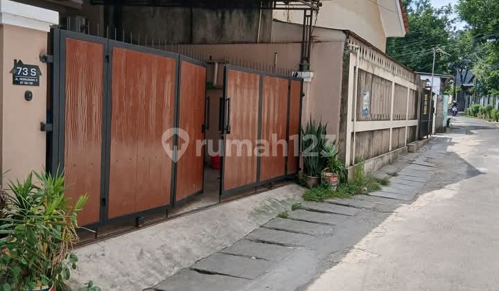 Nice House Ready to Occupancy 2.5 Floors Strategic Location in Srengseng Sawah, Jagakarsa - South Jakarta