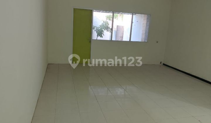 For Rent Modern 3-Story Shop House Renovated in Modernland, Tangerang 2