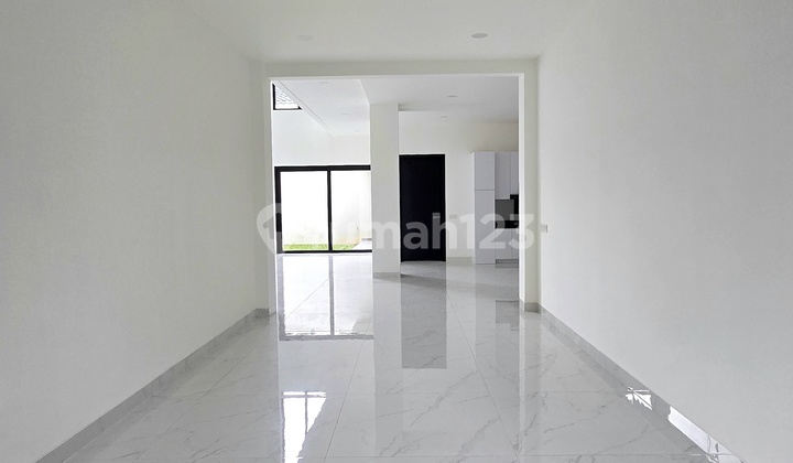 Dijual Rumah Sudah Renovasi Full Siap Huni di BSD Puspita Loka 2