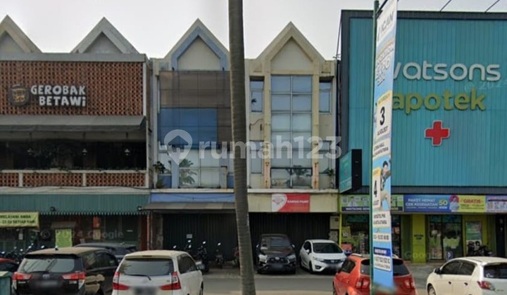 DiJual Ruko Boulevard Summarecon Gading Serpong 3 Lantai Siap Pakai