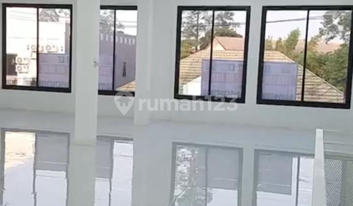 New and Neat 2-Story Shophouse in Strategic Location at Bandara Mas Warehouse Area, Tangerang City 2