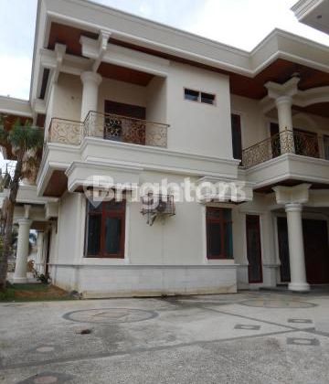 DIJUAL RUMAH MEWAH & LUAS – Lokasi Strategis – Lingkungan Eksklusif Di Kedaton Bandar Lampung  2