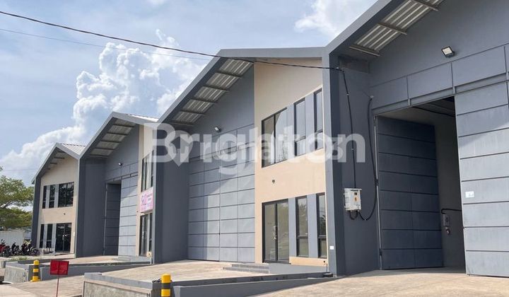 Warehouse for rent, strategic and promising location. Warehouse for rent, strategic and promising location.