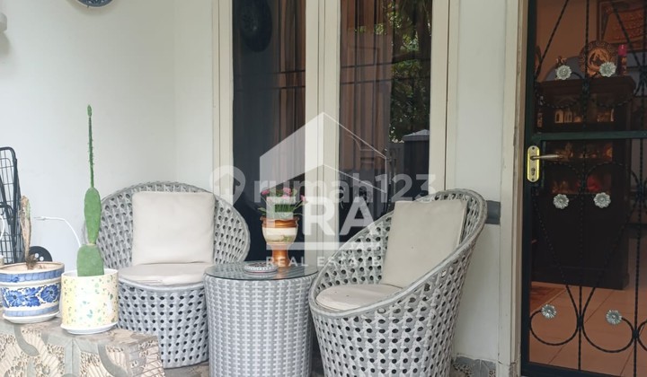 For Sale, Neat Move-In Ready House in Jombang Bintaro 2