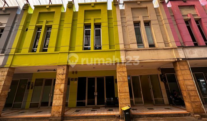 Disewakan Ruko 2 Lantai Siap Pakai di Bintaro