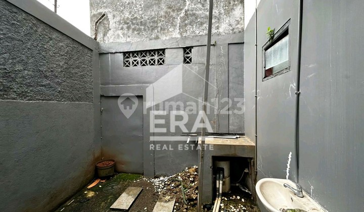 For Rent: Shop House in Tegal Rotan, Ciputat, South Tangerang 2