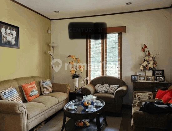 Dijual Rumah Lokasi Strategis di Pondok Aren