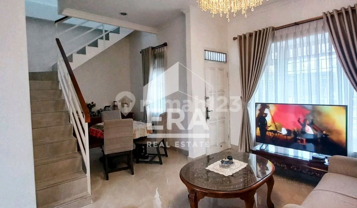 Dijual Rumah Siap Huni Bangunan 2 lantai Di Bintaro Sektor 5 Dijual Rumah Siap Huni Bangunan 2 lantai Di Bintaro Sektor 5