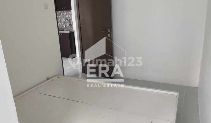 Dijual Apartemen Semi Furnished di Emerald Bintaro 2