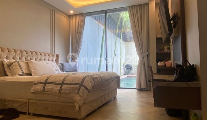 Dijual Rumah Mewah Full Furnished di Puri Bintaro 2