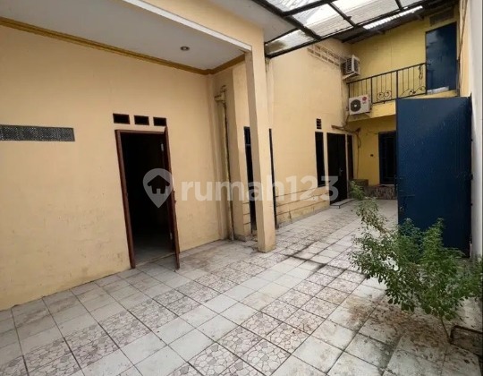 Dijual Rumah Siap Tinggal Lokasi Pinggir Jalan Di Kota Tangerang Dijual Rumah Siap Tinggal Lokasi Pinggir Jalan Di Kota Tangerang