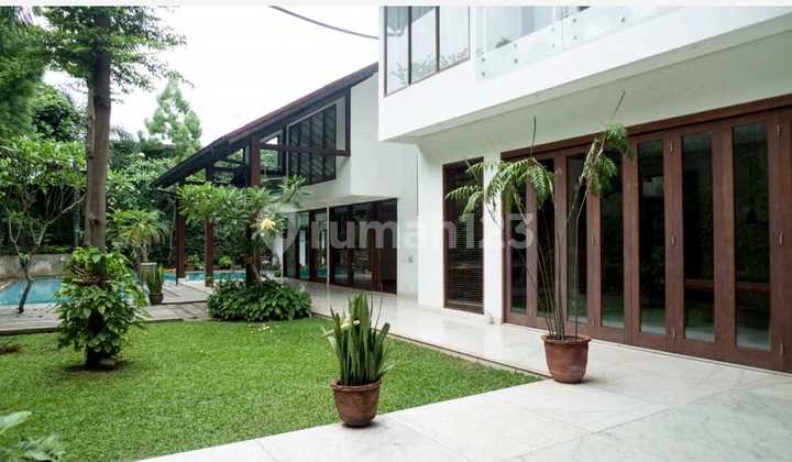 Dijual Rumah Bagus Ada Kolam Renang Di Kemang 1