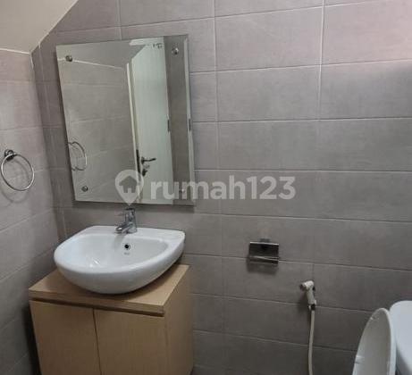 Dijual Rumah Bagus Semi Furnished di Discovery Lumina Bintaro 2