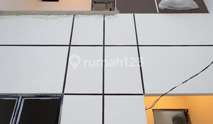 Dijual Rumah Baru 3 Lantai Tersedia 2 Unit di Meruya Dijual Rumah Baru 3 Lantai Tersedia 2 Unit di Meruya