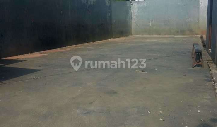 For Rent: Residential and Business Plot Area in Petukangan