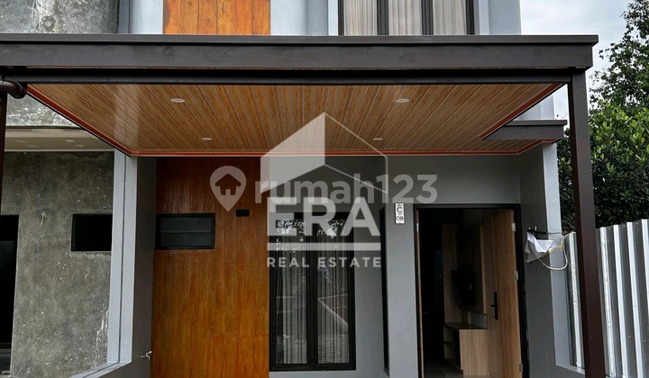 Dijual Rumah Modern Dekat Stasiun di Shiera Serpong Residence
