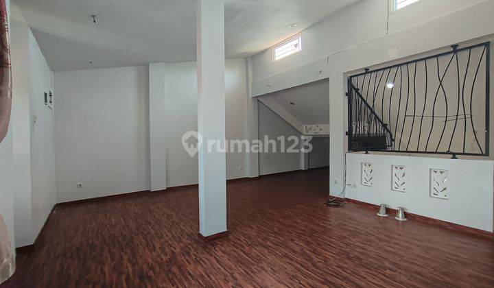 Rumah Kontrakan Bagus Semi Furnished Sentul City, Bogor 2
