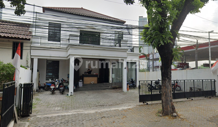 Exclusive Shop House for Rent in the Strategic Area of Kebayoran Baru Exclusive Shop House for Rent in the Strategic Area of Kebayoran Baru