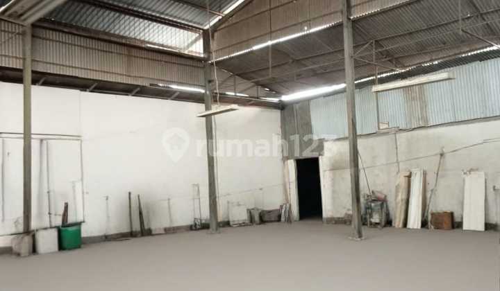 Strategic Factory for Sale in Panongan - Ciakar, Tangerang