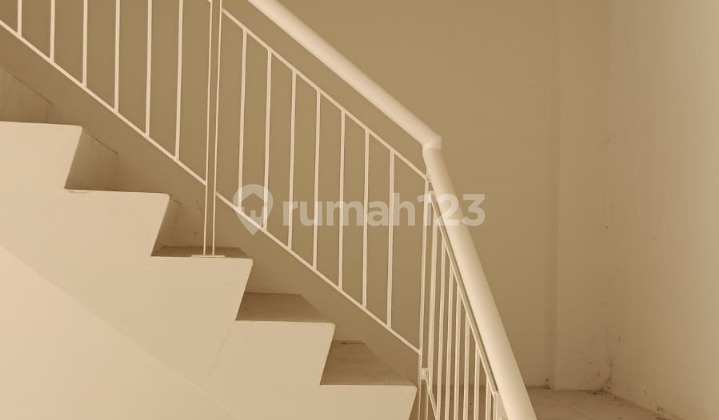 Strategic Shophouse in Citra Maja Raya – Best Business and Investment Opportunity! 2