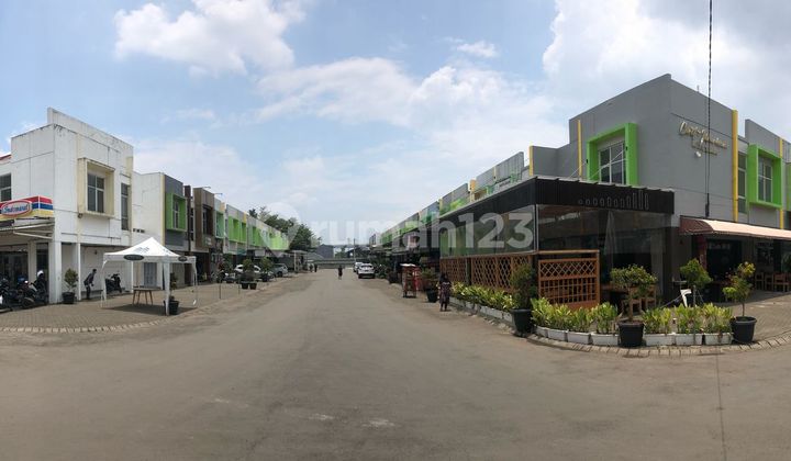 Strategic Location 2-Story Shophouse Near Summarecon Bandung