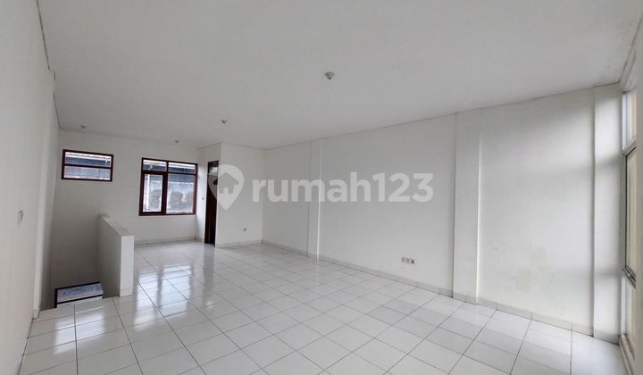 Dijual Ruko Cocok Untuk Usaha Derwati Buah Batu-Bandung