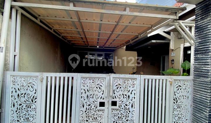 2-Story Hook House in a Very Comfortable and Secure Cluster in Depok 2