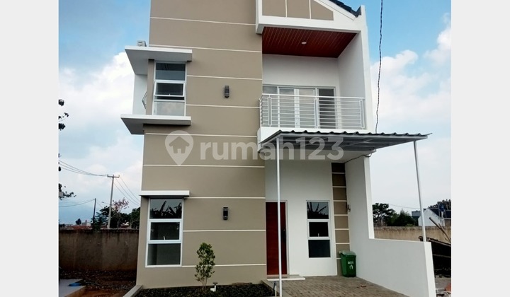 Rumah Murah Baru DP 5% Free kanopi dan AC Bagus SHM Rancaekek, Bandung 1