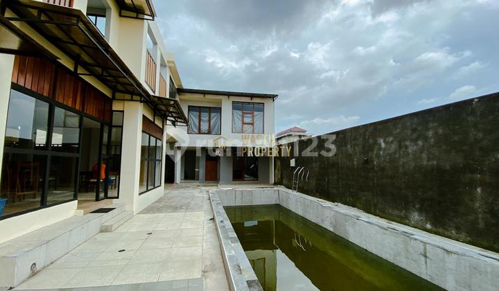 Kost Luas dengan Privat Poll di Sleman Dekat Candi Gebang Kost Luas dengan Privat Poll di Sleman Dekat Candi Gebang