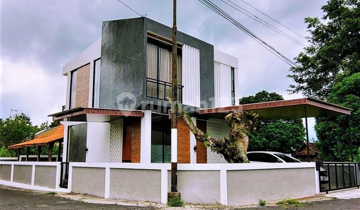 2-Story Villa Ready for Occupancy Near Kaliurang Tourist Park