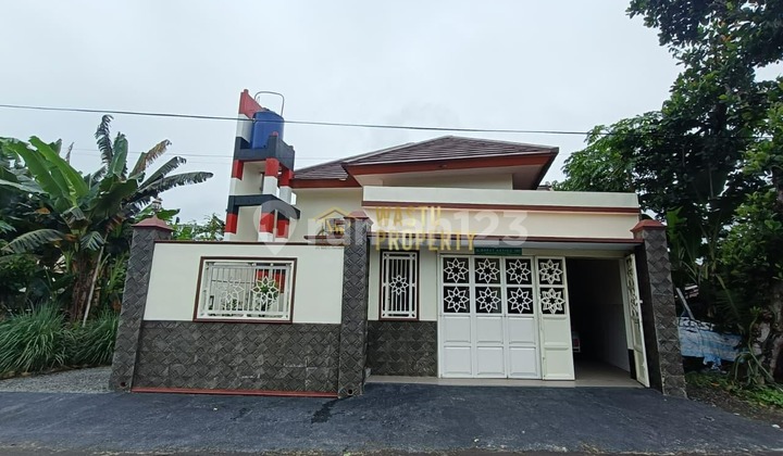 Rumah Luas Full Furnished di Piyungan, Bantul