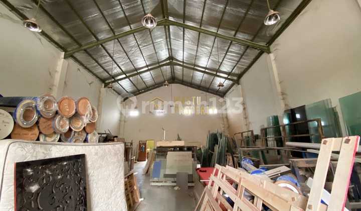 Spacious Strategic Warehouse in Bantul Near Malioboro