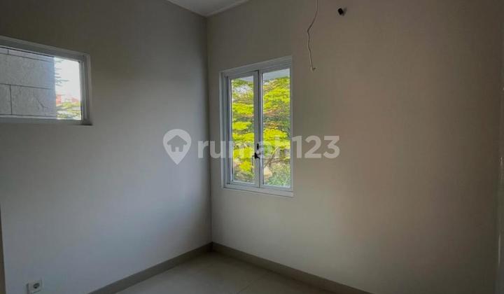 Dijual Rumah Siap Huni di Bintaro Sektor 7, Tangsel 2