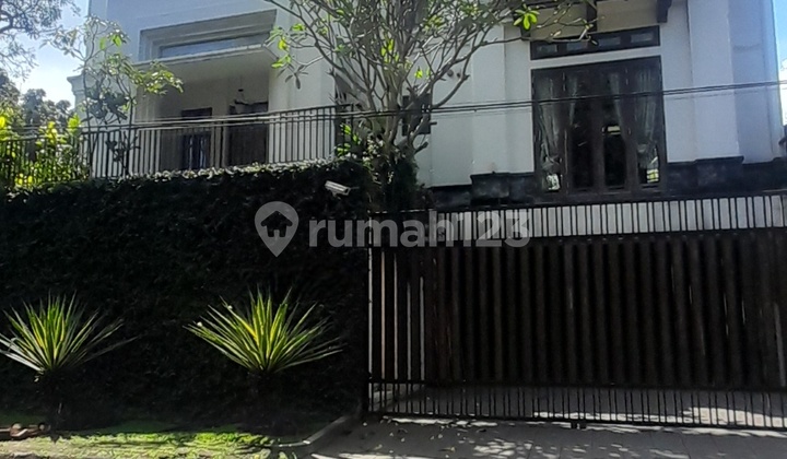 FOR SALE House in Bintaro Jaya 7, South Tangerang