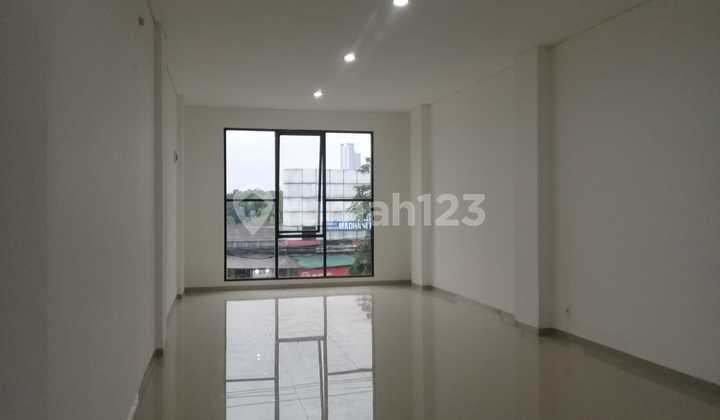 FOR RENT: STREET-SIDE SHOPHOUSE NEAR BINTARO, TANGSEL FOR RENT: STREET-SIDE SHOPHOUSE NEAR BINTARO, TANGSEL