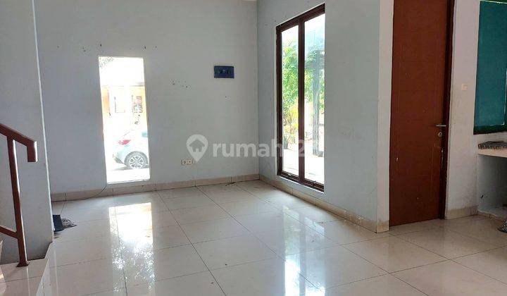 Rumah Kontrakan Bagus Unfurnished KM 3+1 SHM Graha Raya, Tangerang Selatan 1