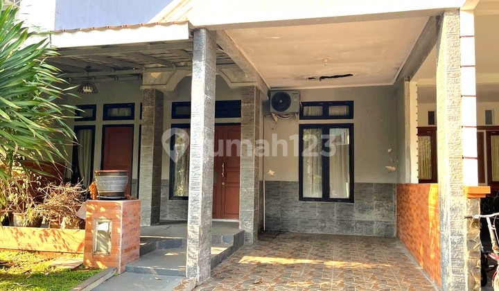 LIMITED! QUICK SALE Nice Unfurnished House with SHM Graha Raya Bintaro, South Tangerang LIMITED! QUICK SALE Nice Unfurnished House with SHM Graha Raya Bintaro, South Tangerang