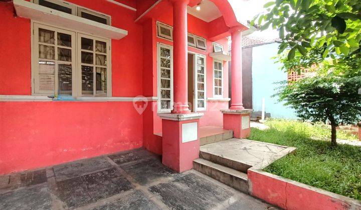 Rumah Kontrakan Bagus Semi Furnished SHM Graha Raya, Tangerang Selatan 1