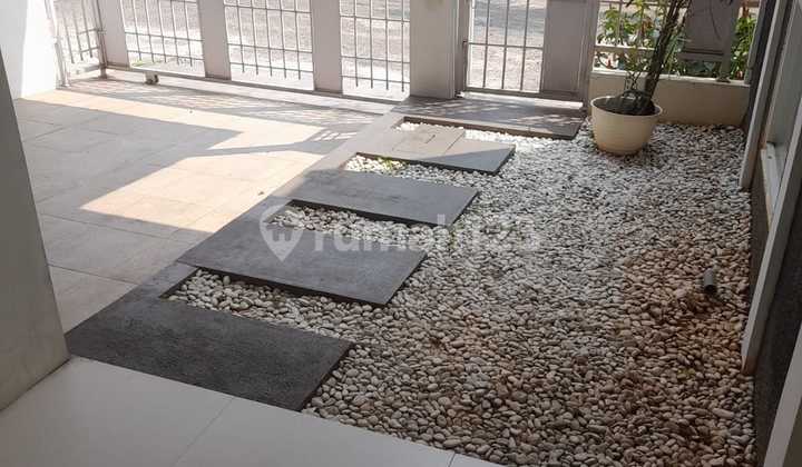 QUICK SALE 3KT Nice House Semi Furnished SHM Graha Raya, Tangerang QUICK SALE 3KT Nice House Semi Furnished SHM Graha Raya, Tangerang