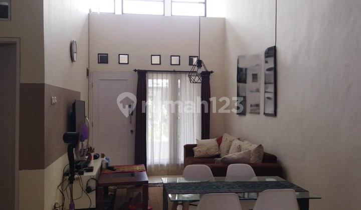 Nice Semi Furnished Rental House with SHM in Graha Raya Bintaro, South Tangerang Nice Semi Furnished Rental House with SHM in Graha Raya Bintaro, South Tangerang