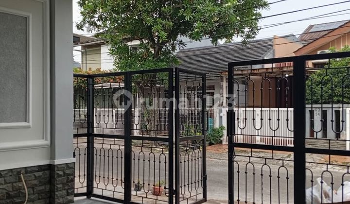 Dijua Murah Rumah Bagus Griya Loka 4.1 M Kt 4+1 2